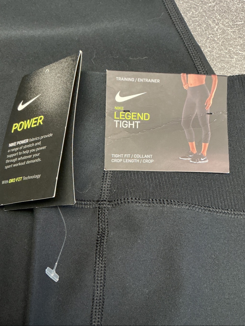 Nike Women’s Legend Tight Crop - Black